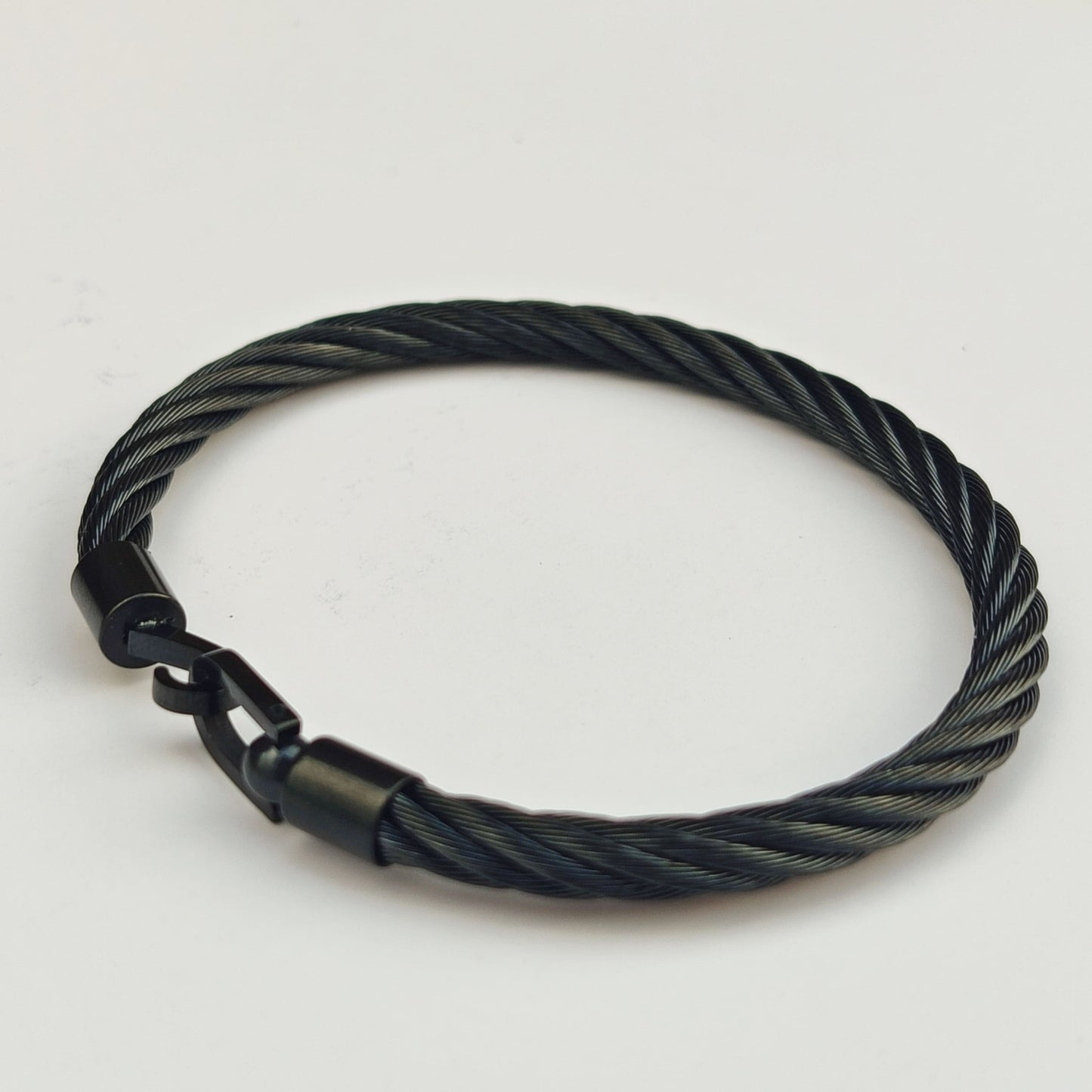 Black Steel Men’s Bangle